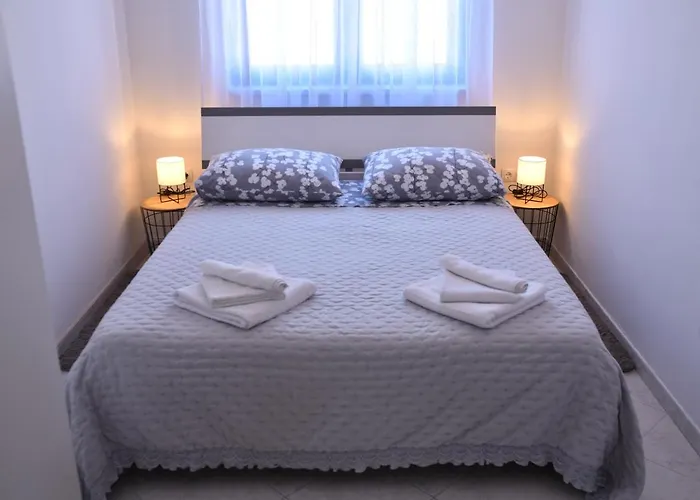 Mariva Apartment *